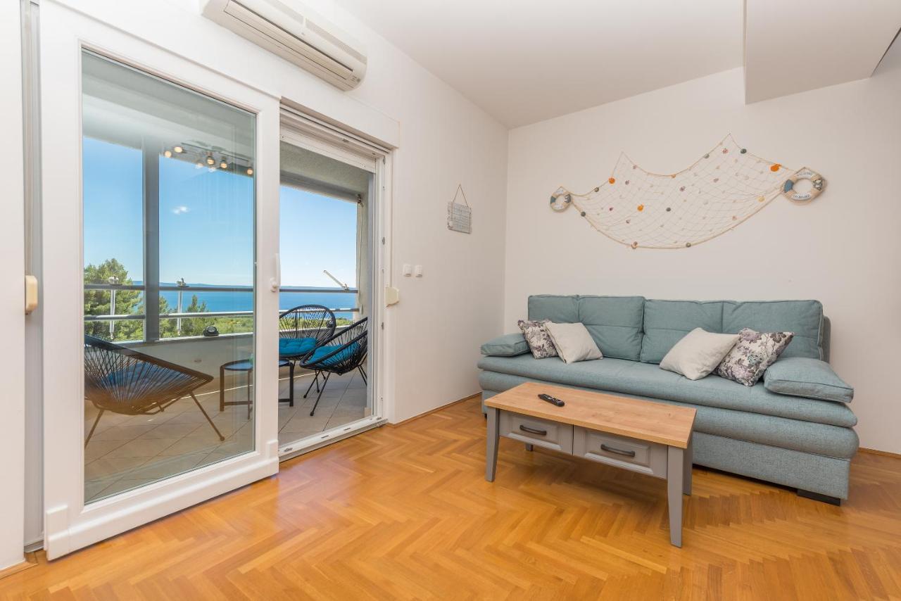 Deluxe 3 Bedroom Apartment With Sea View Baška Voda Exterior foto